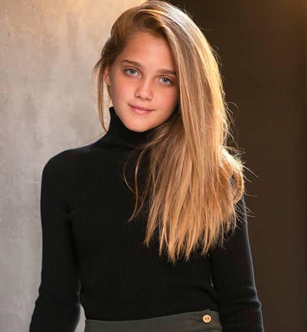 preteen model with long blonde hair